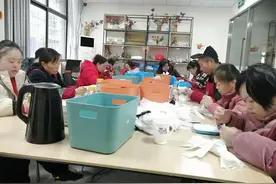 江苏南通70后女子创办残疾人之家，“我也曾经体会过那种眼神”图片