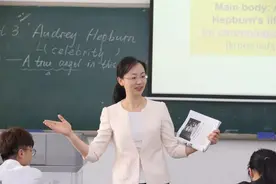 从小镇走出来的复旦学霸，学习经历曝光，你与学霸差的不只是学习图片