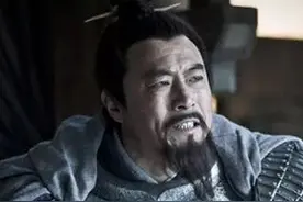 项伯是怎么坑害项羽的 项羽最后的结局是什么图片