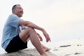 文亮逝世一周年，我们替英雄照顾他们的孩子图片