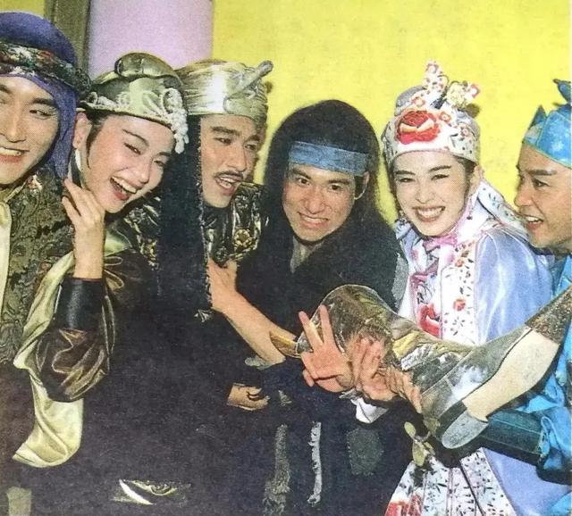 豆瓣排名前十武侠片：《黄飞鸿》位列第7，《新龙门客栈》位列第4