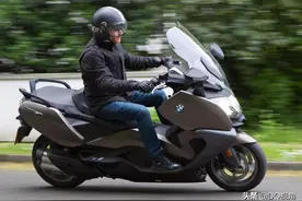 5款国内在售大踏板，三阳TL500最实惠，雅马哈更全面图片