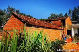 一户有两个宅基地，怎样确权？会被强拆吗？图片