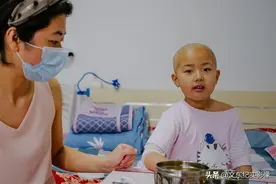 河南“最爱美”的光头女孩，颜值虽高，运气却不好图片