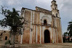 墨西哥圣母“流泪事件”，擦掉后仍滴落不止，信徒认为有大事发生图片