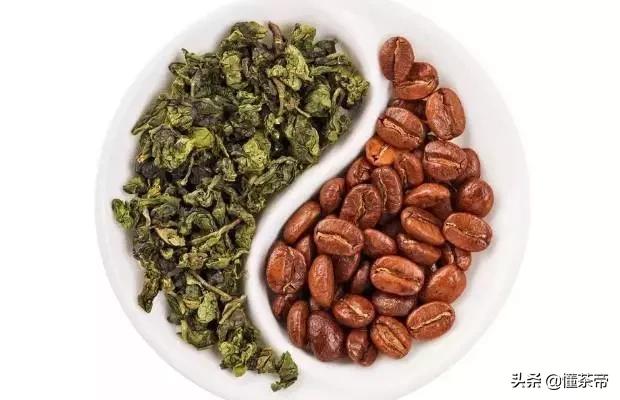 茶的咖啡因远超咖啡，那么问题来了，茶为啥不如咖啡提神？