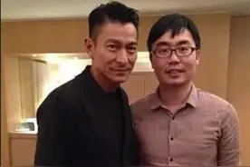 寒门学子高考前理转文，终成畅销书作家，刘德华为其首度写序图片