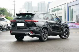 自驾游买SUV，这3台非常合适，四驱+大空间，一箱油跑900公里图片