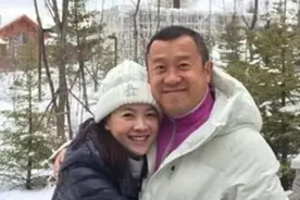 曾志伟47岁的女儿曾宝仪：曾插足小s恋情，恋爱15年不结婚图片