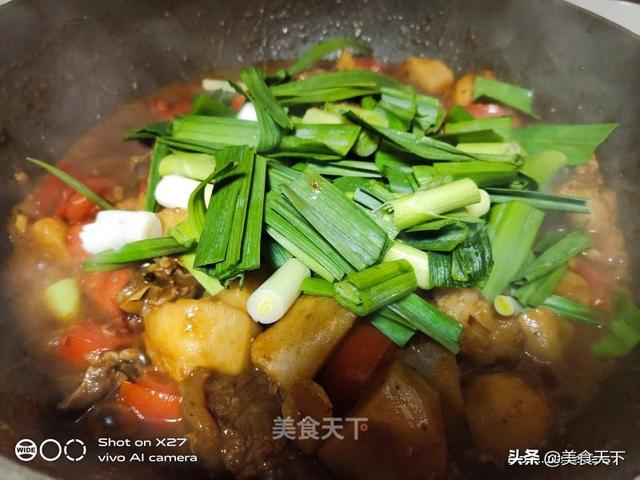 芋头的8种吃法！软糯入味，下饭又解馋，做一大盘都不够吃