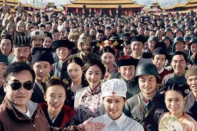 美女扎堆，光棍遍地，90%高中学历，揭秘横店20万群演现状图片
