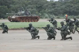 台湾的军队士气低落，高安国：名不正言不顺，没人愿意为台独操戈图片