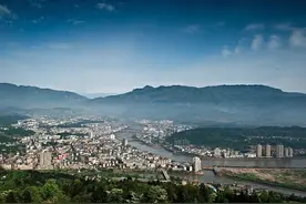 雅安：一座小城何以成为地级市，乃至曾经的省会城市？图片