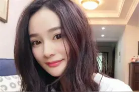 网红花6年整容成杨幂，嫁入豪门后生下儿子，儿子的颜值让人好奇图片