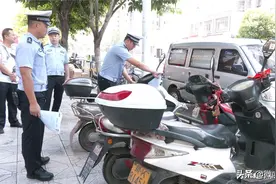 还路于民，内江交警集中整治车辆乱停乱放图片