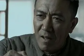 他是李云龙原型，一生征战沙场，去世火化时骨灰中取出27块弹片图片