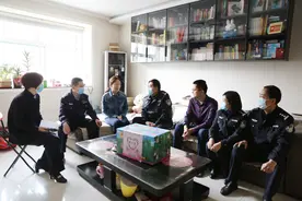 尧都区公安局看望慰问公安监所值班备勤人员和家属图片