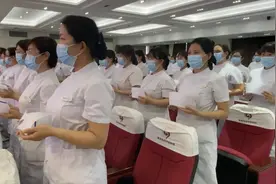 脱帽依旧是天使 秦皇岛市各医院迎接护士节图片