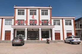 《重走贫困村》系列报道（七）——王义贞镇花园村：因地因人谋产业 脱贫攻坚重实效图片