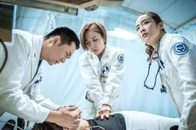 劝人学医天打雷劈，劝人学法千刀万剐图片