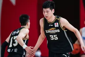 CBA一夜3消息！辽篮小将爆发，高诗岩砍24+7，杨鸣被震惊图片