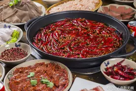 明朝后期才传入中国的辣椒，为何迅速席卷全国成为餐桌上的宠儿？图片