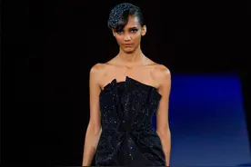 环球美女：强势新人考拉·伊曼纽尔 (Cora Emmanuel)图片