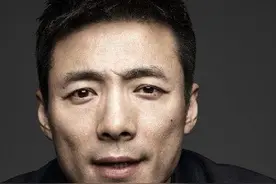 老戏骨祖峰：曾无戏可拍因《潜伏》走红，结婚10年至今无儿女图片