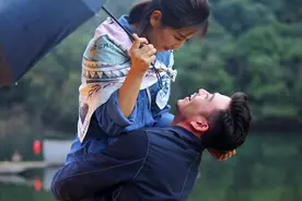 《欢乐颂》里那些“情深似海”都透着一股子现实：女人要及早看懂图片