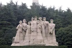 杜师长牺牲，开国少将娶了他妻子，照顾其孩子，临死让孩子改姓杜图片