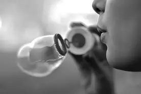 心理学家：性冷淡，其实是女人潜意识中的报复行为图片