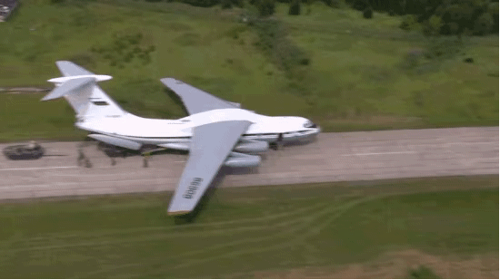 我国九种运输机，其运力不及俄罗斯，数量还没有南亚某国的多