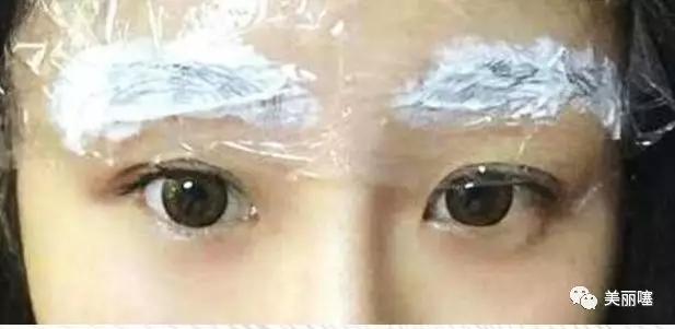 洗眉痛吗 洗眉痛不痛(图2) 洗眉痛吗 洗眉痛不痛(图2)