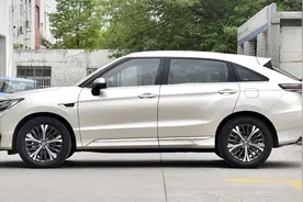 卖不过冠道的原因找到了？东风本田UR-V用车成本调查图片