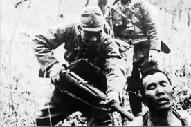 日本关东军暴行：将抵抗的中国士兵挖心剜眼，曝尸数日任野狗撕咬图片