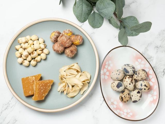 花胶做什么糖水润喉咙 2026年花胶煮什么糖水