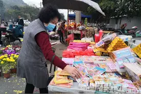清明将至，德阳祭祀鲜花价格涨了么？来看调查图片