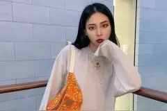 为天价鞋“洗澡”！成都95后妹子创办“球鞋澡堂”，一年洗护超5万双鞋图片