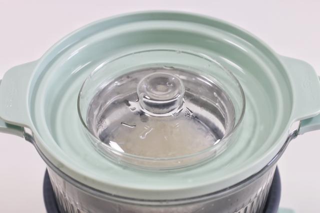 燕窝正常炖多长时间可以食用 2026年燕窝正常炖多久时间