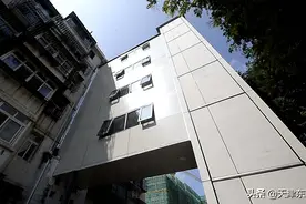 电梯装了 居民李大爷乐了图片