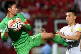 中国男足成绩不好，工资却那么高，这些钱都是从哪里来的？视频封面