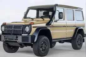 3.0T六缸柴油发动机，配置简陋，军用版才是真“大G”图片