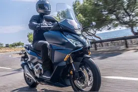 2缸3箱4模式，全新本田FORZA750登场图片