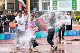 太High了！桂林平乐二塘中学泼水节清凉上演！图片