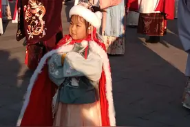 长春上演“最美汉服秀”！汉服小伙伴过了个精彩炫酷的“汉服节”图片