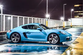 谁说跑车保值率一定低？这5台堪比霸道图片