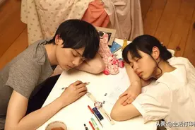甜到爆炸！笨女孩与帅气学霸男的一吻定情，让你看的全程姨母笑图片