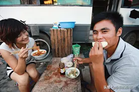 80后夫妻，两人年收入不足9万，在城里，还有比我们更穷的吗？图片