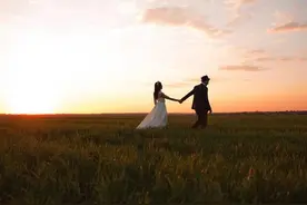 一位父亲给女儿的忠告：别跟离婚父母的孩子谈感情图片