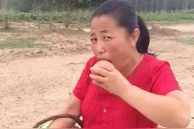 衣服太多没地方放，别随便塞衣柜！学农村大妈这样做，整洁美观图片